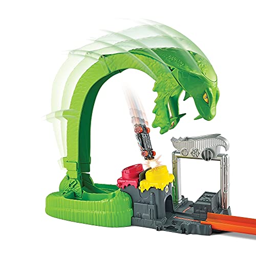 Deals Toxic Snake Strike Challenge Play Set With Slime For Kids 5 Years Old & Up Includes One 1:64 Scale Hot Wheels Vehicle Connects To Other Sets Single Or Multicar Play - Everyday Play Set