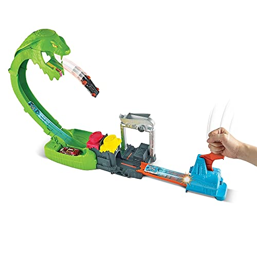 Deals Toxic Snake Strike Challenge Play Set With Slime For Kids 5 Years Old & Up Includes One 1:64 Scale Hot Wheels Vehicle Connects To Other Sets Single Or Multicar Play - Everyday Play Set