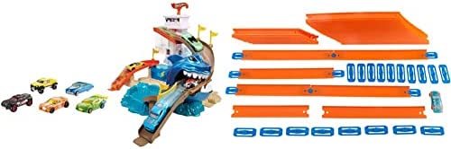 Brand new Color Shifters Sharkport Showdown Amazon Exclusive - Everyday Play Set